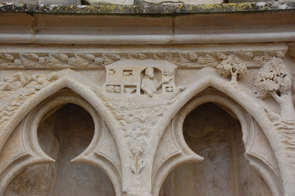 Petites bêtes - Cathédrale de Bourges - arche de Noé - façade occidentale