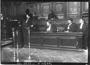 Plaidoirie de la première femme avocate, Hélène Miropolsky, en cour d'assise, 25 septembre 1908