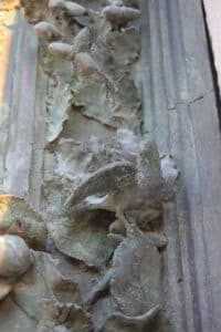 Petites bêtes - Portes du Duomo de Pise (4)